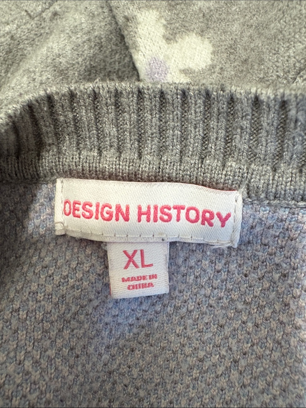 Design History Cropped Sweater - Picture 5 of 11
